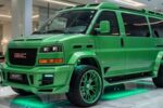 2026 GMC Savana Explorer Van